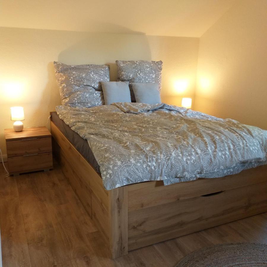 Friesenauster - Grosse Ferienwohnung Fuer Bis Zu 6 Personen Jever Luaran gambar